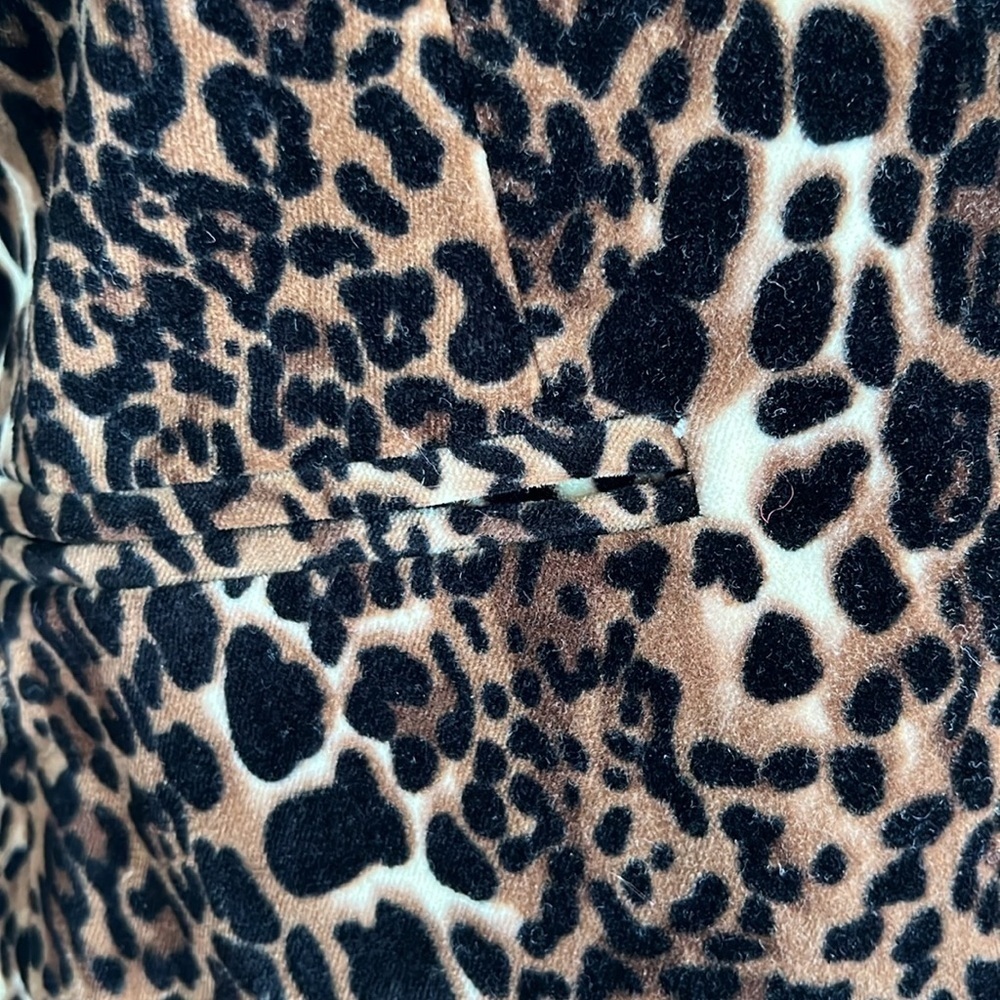 Leopard Print Women's Jacket - Picture 4 of 10